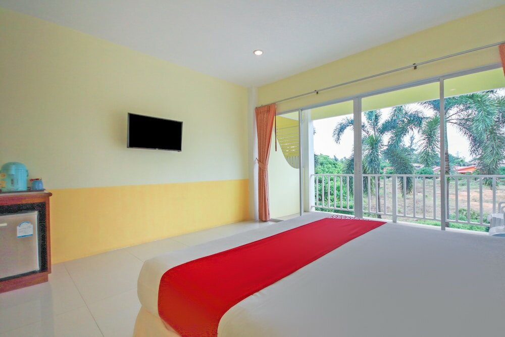 Фото Phuket - Naiyang Sonwa Resort