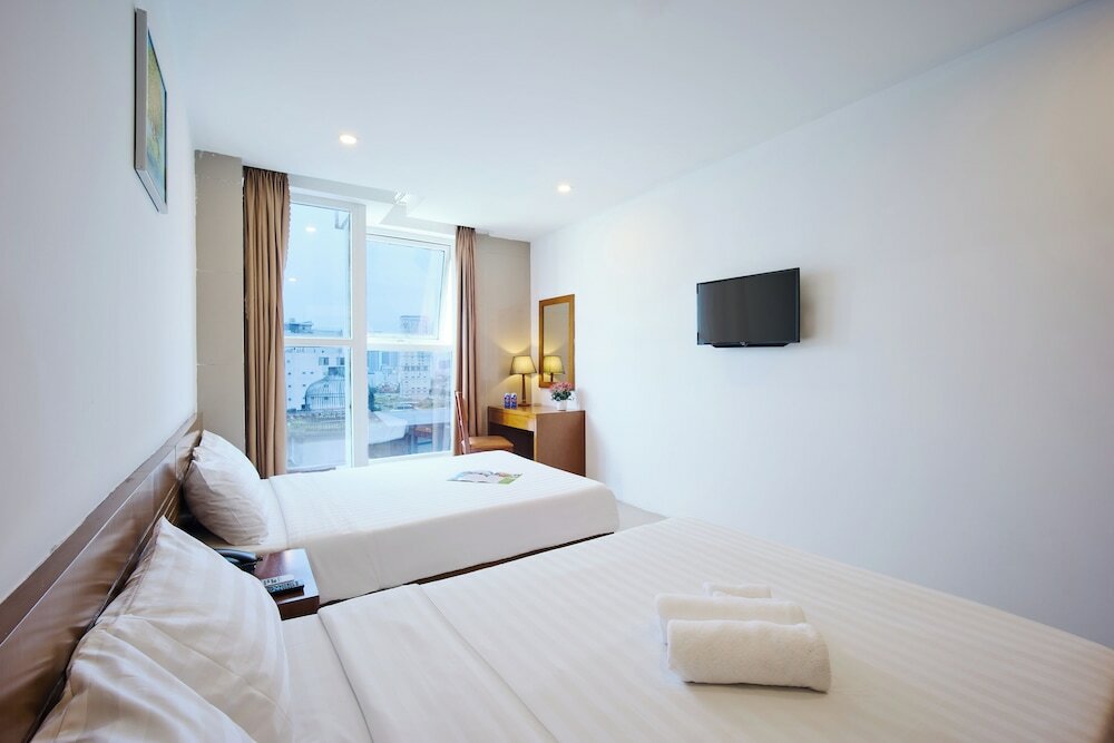 Фото Golden Light Hotel