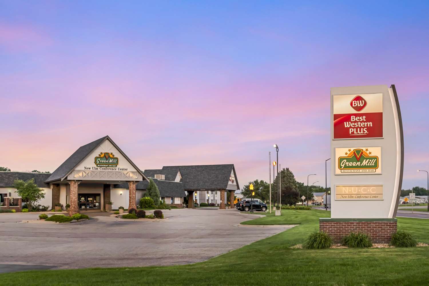 Фото Best Western Plus New Ulm