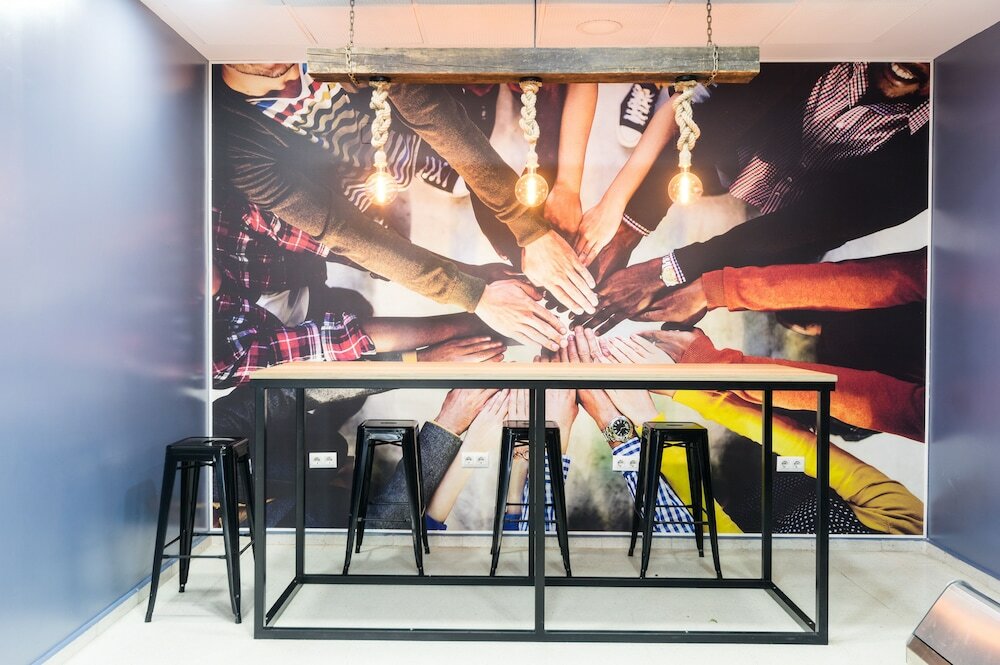 Фото Hostal Welcome