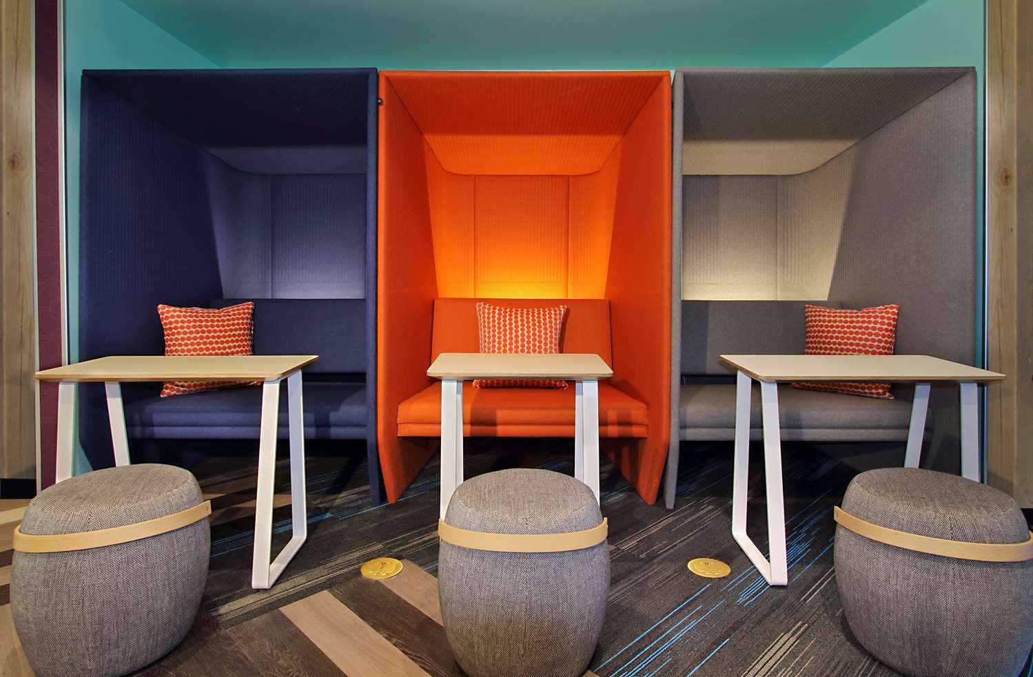 Фото Tru by Hilton Meridian