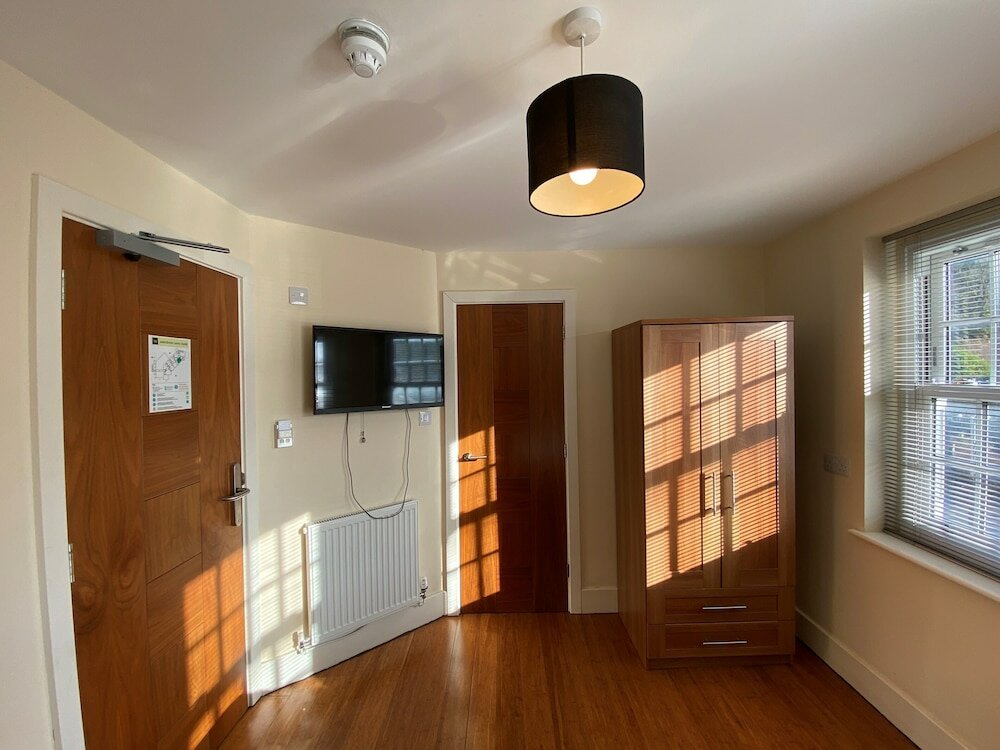 Фото Wendover Arms Hotel