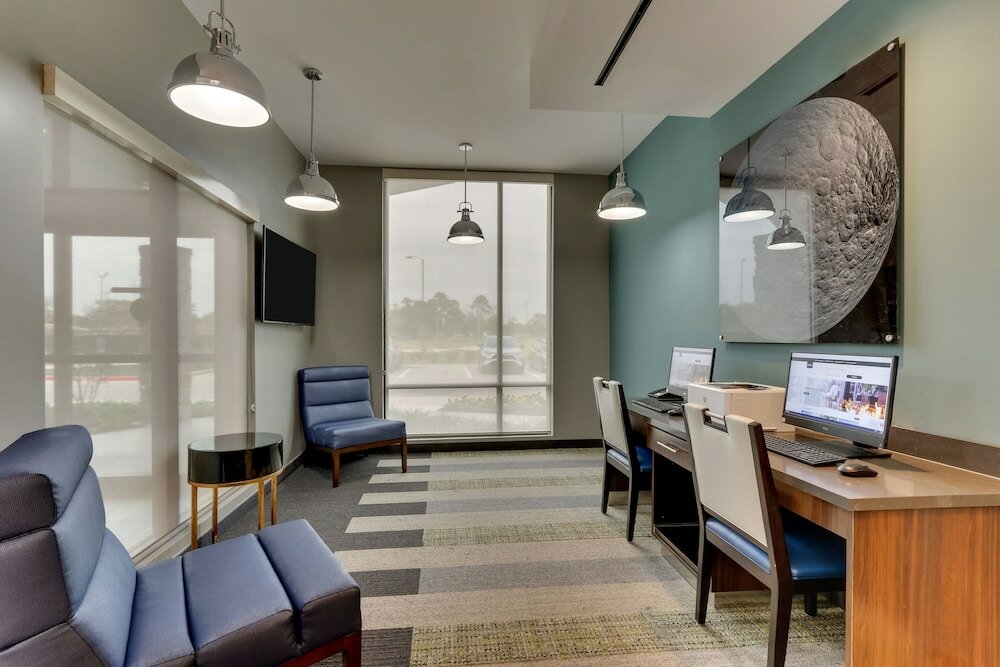 Фото TownePlace Suites Houston I-10 East