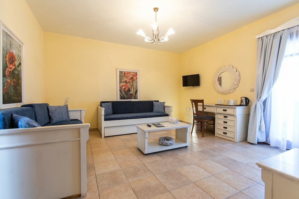 Фото Plaza Beach Hotel