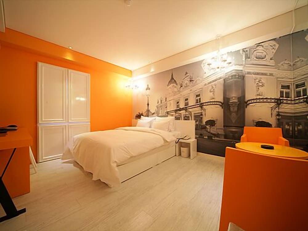 Фото Gaeul Sinchon