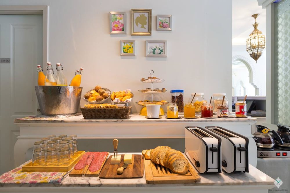 Фото The Verandah