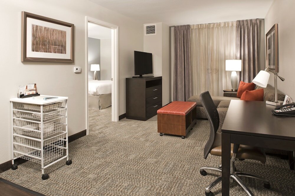 Фото Staybridge Suites Charlotte Ballantyne, an Ihg Hotel