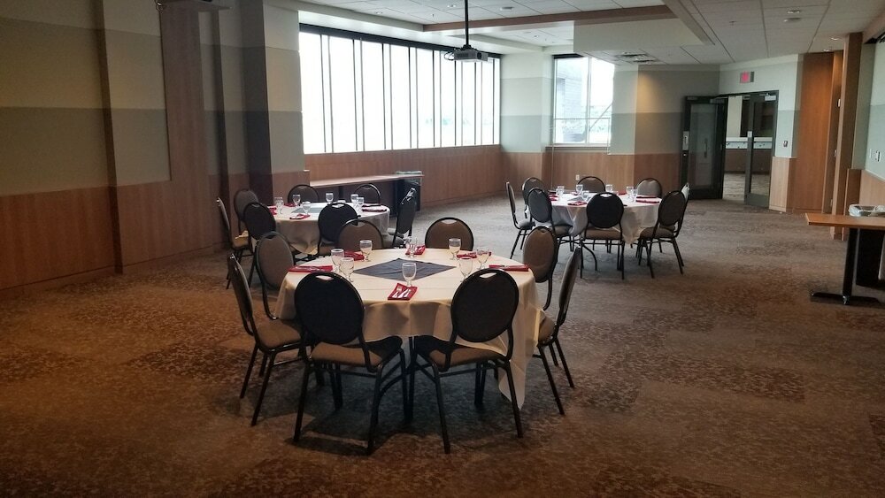 Фото Canad Inns Destination Centre Health Sciences Centre