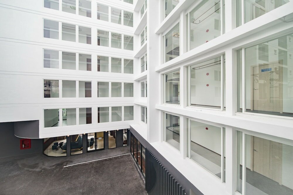 Фото Hotel Amber Sukhumvit 85