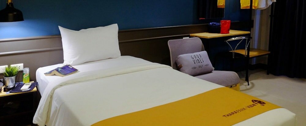 Фото Tharapark View Hotel