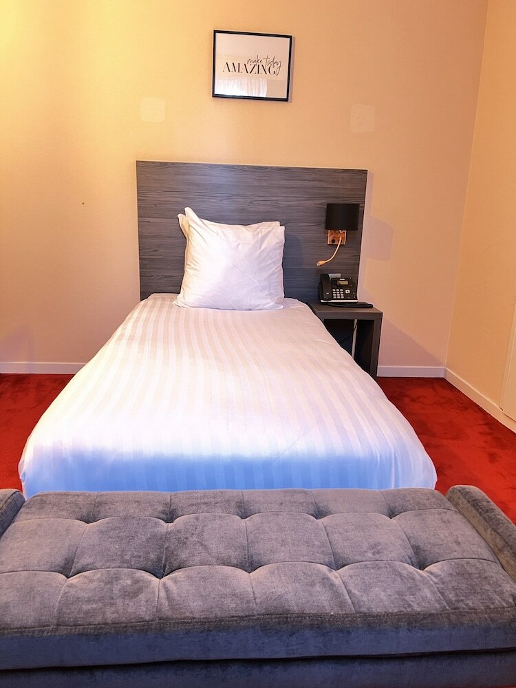 Фото 216410684091