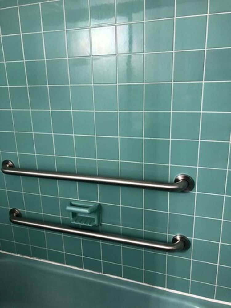 Фото May-Dee Suites