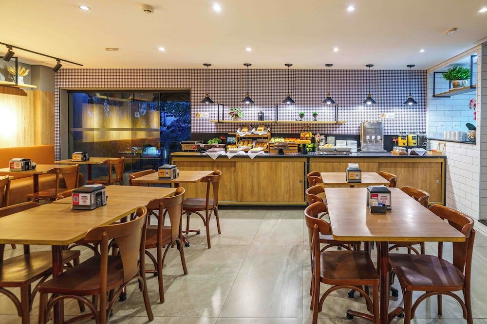 Фото Uniclass Hotel Pinheiros