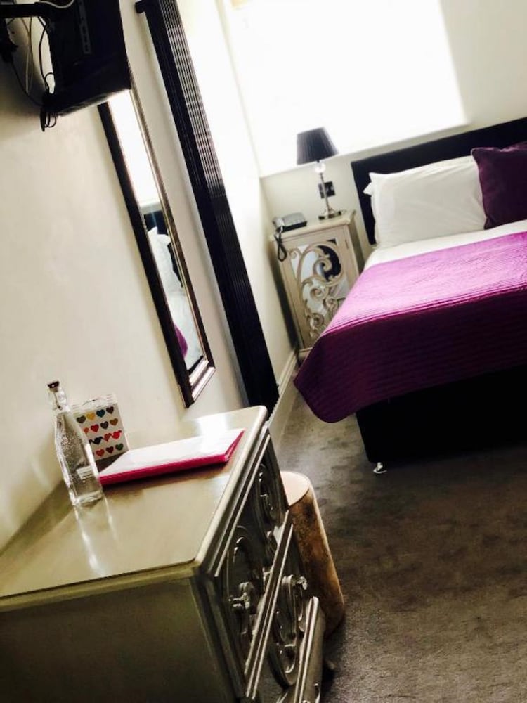 Фото Ship Leopard Boutique Hotel