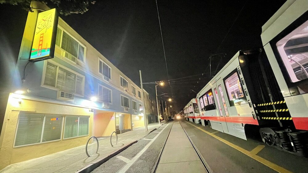 Фото SeaScape Inn - A FairBridge Hotel