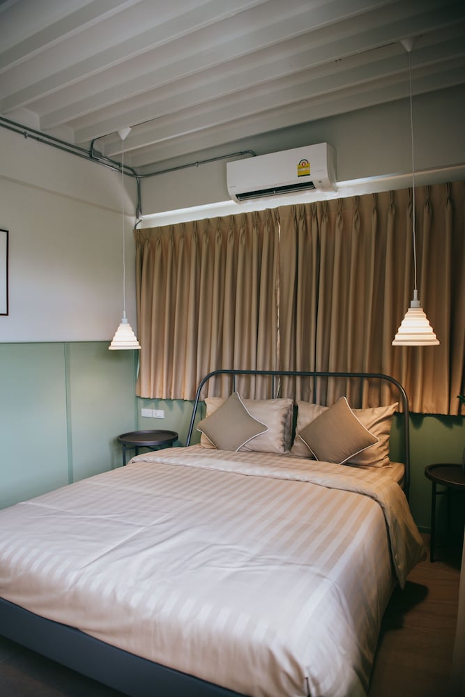 Фото Muan Hostel