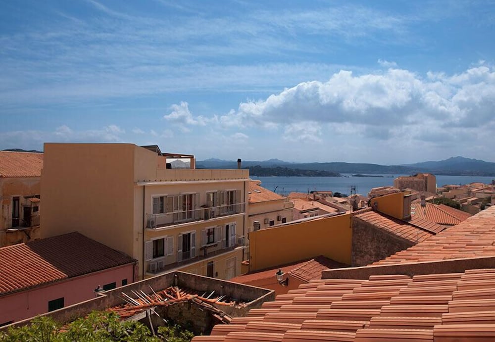 Фото Hotel Garibaldi