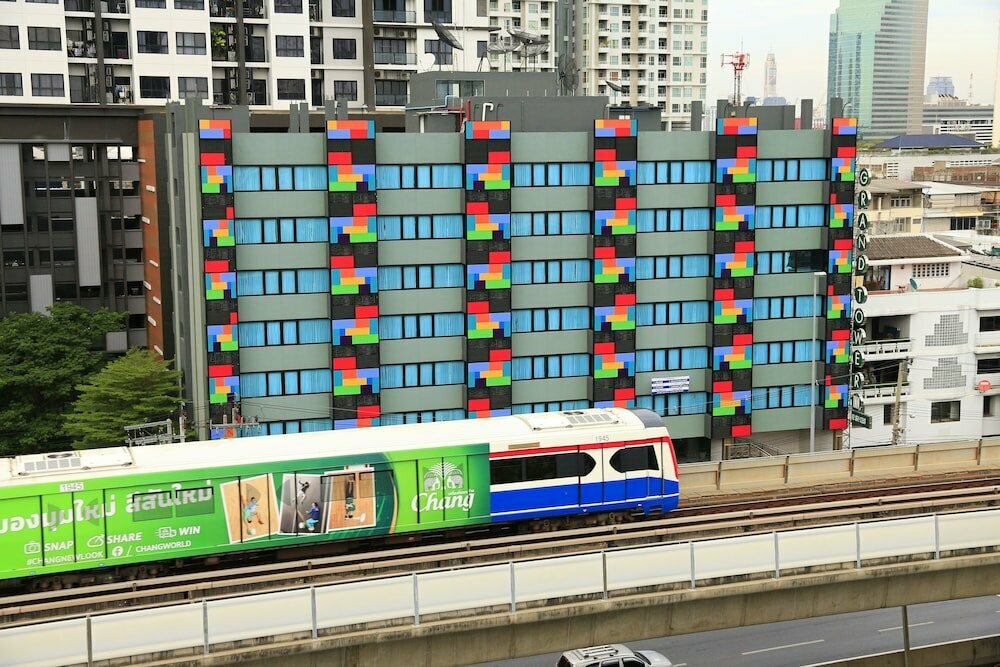 Hotel Grand Tower Inn Sathorn Bangkok, Bangkok, photo