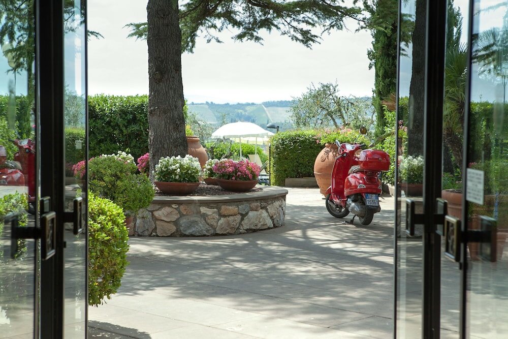 Фото Relais Santa Chiara Hotel - Tuscany Charme