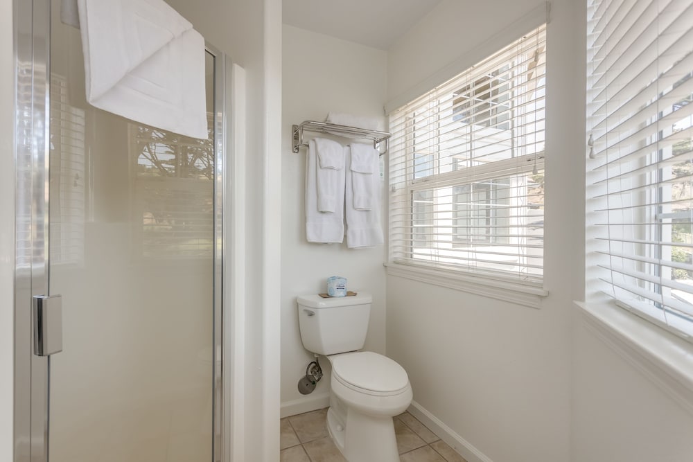 Фото Pacifica Beach Hotel