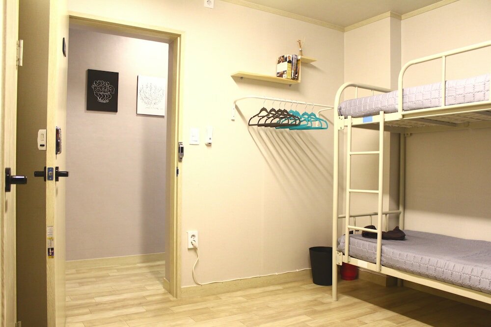 Фото Plan A Hostel