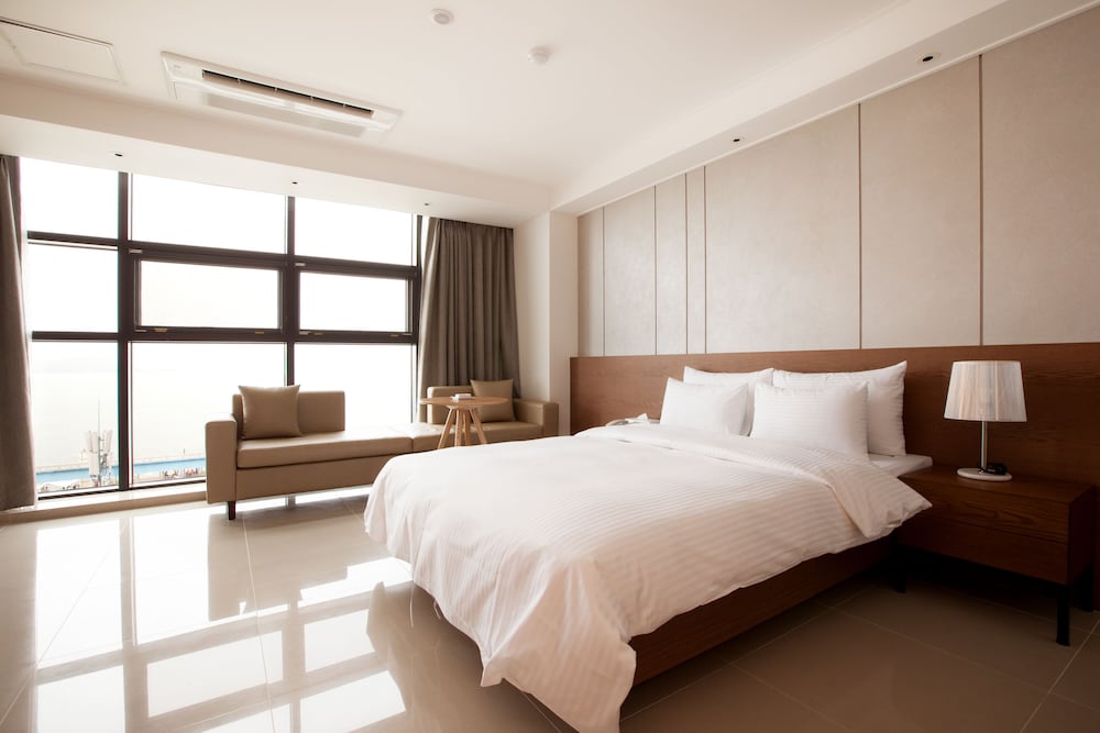 Фото Premiers Hotel