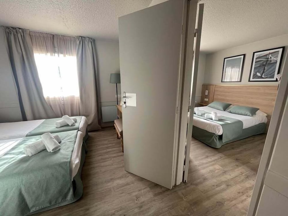 Фото Le M Hôtel & SPA Honfleur