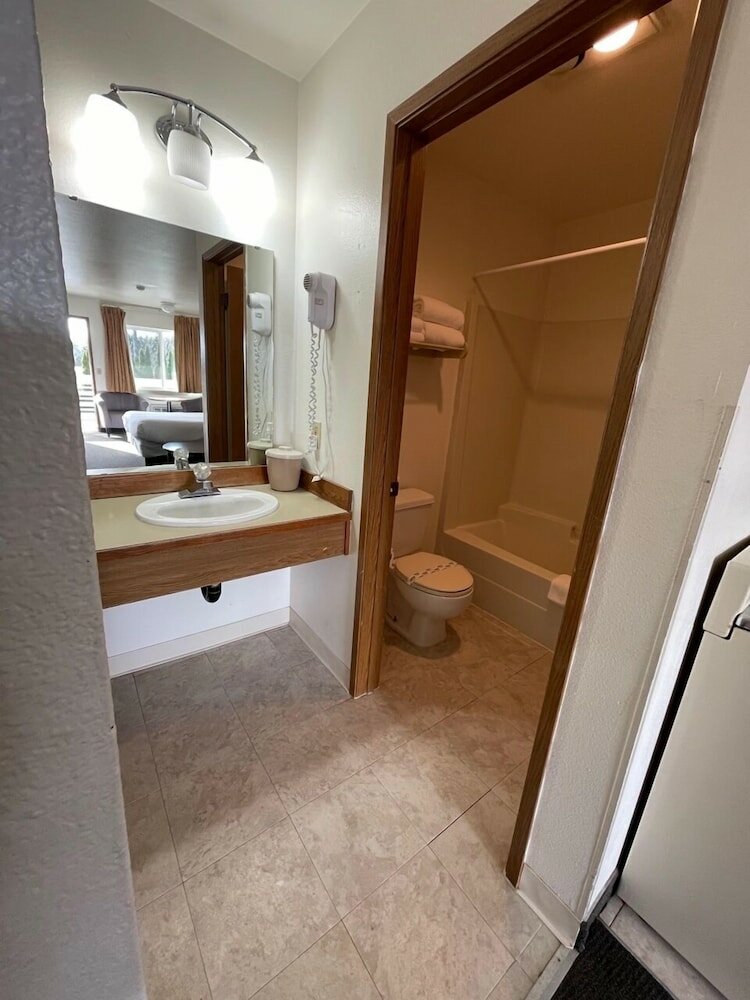 Фото Fairground Inn