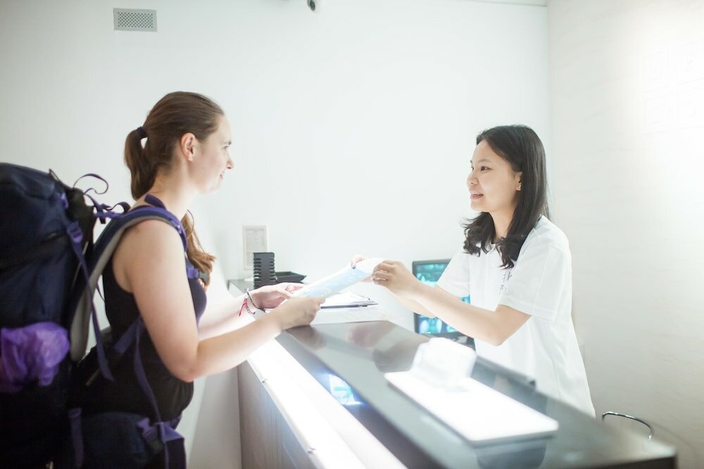 Фото We Come Hostel