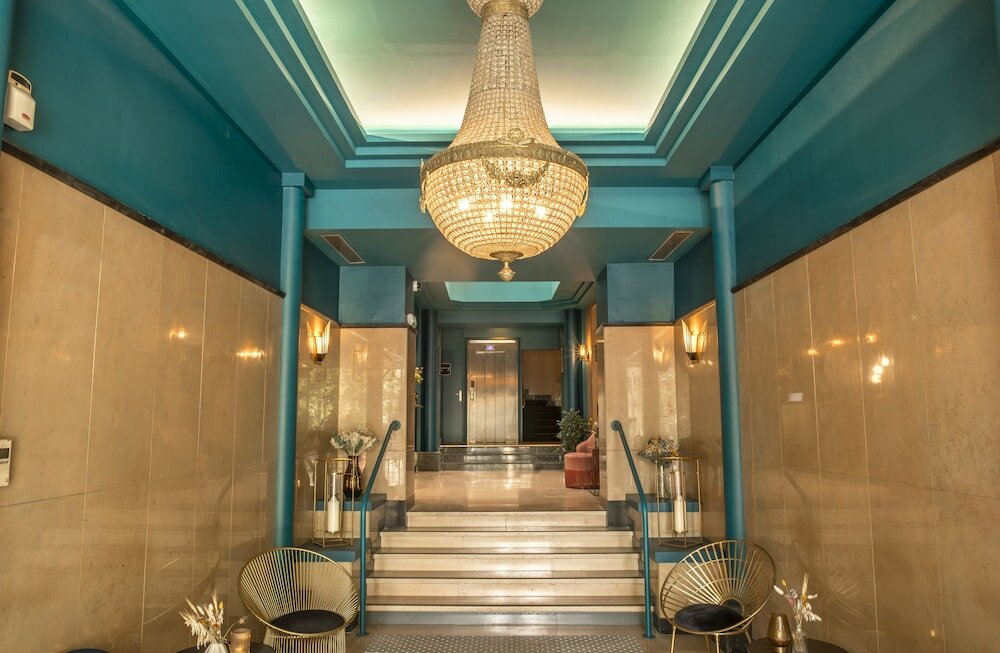 Фото Bristol Hôtel Avignon