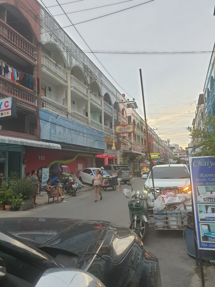 Фото Chaiyapoon Inn