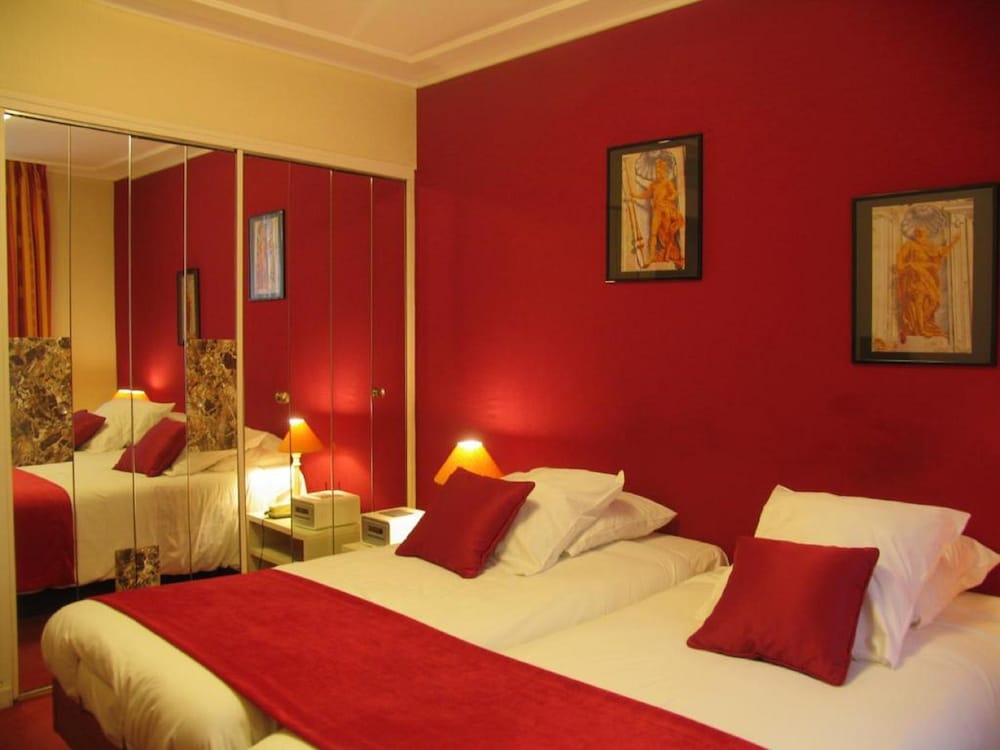 Фото Hotel Saint Ferreol