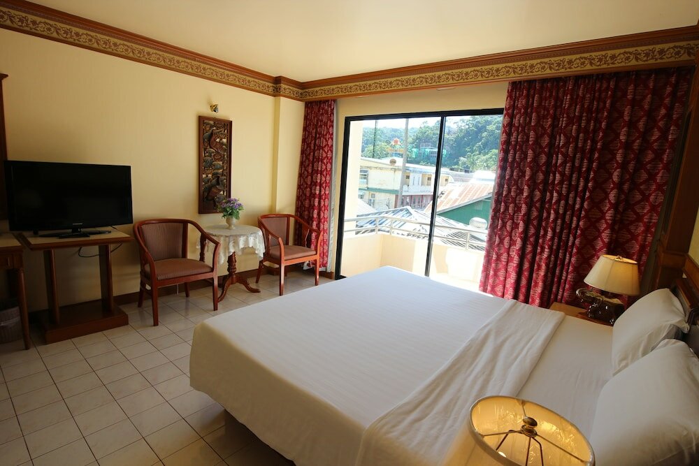 Фото Phi Phi Hotel