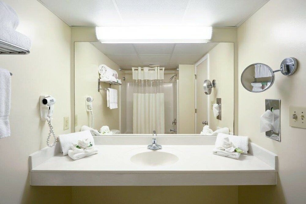 Фото Paradise Plaza Inn