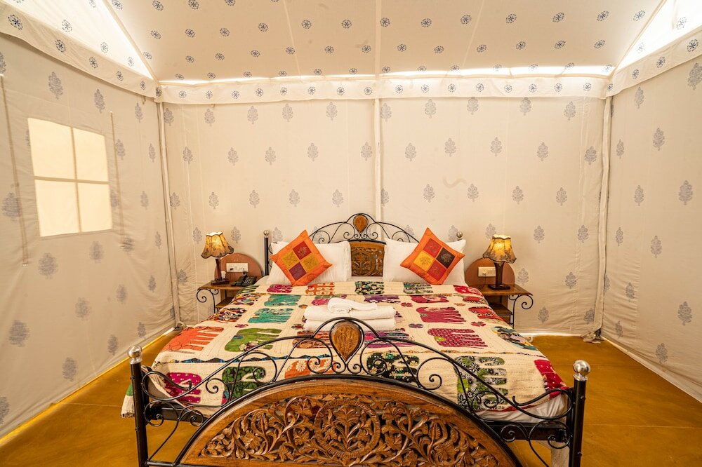 Фото Chokhi Dhani The Palace Hotel