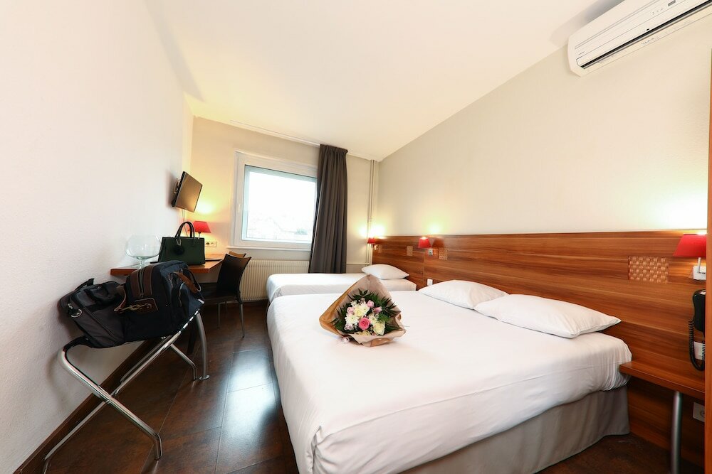 Фото The Originals City - Hotel Colmar Gare 