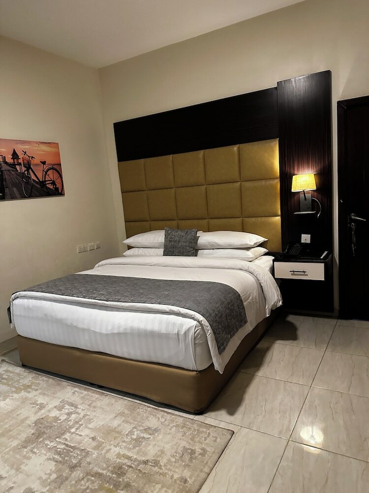 Фото Rollace Hotel