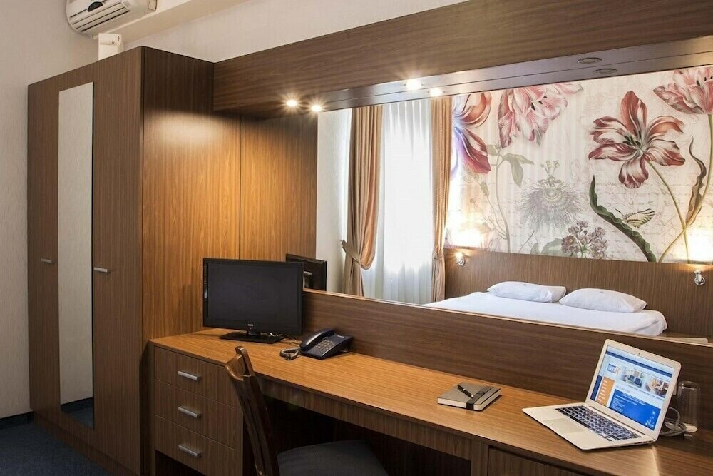 Фото Hotel Diter