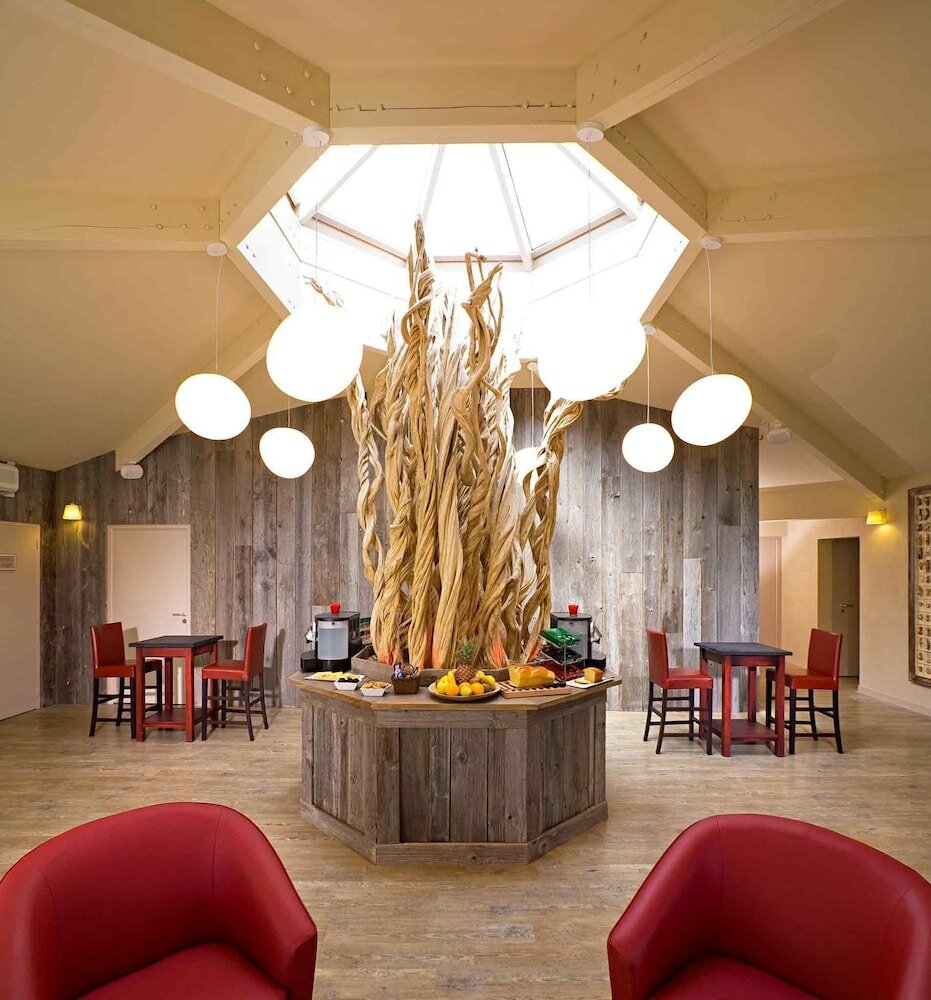 Фото Ibis Styles Cholet