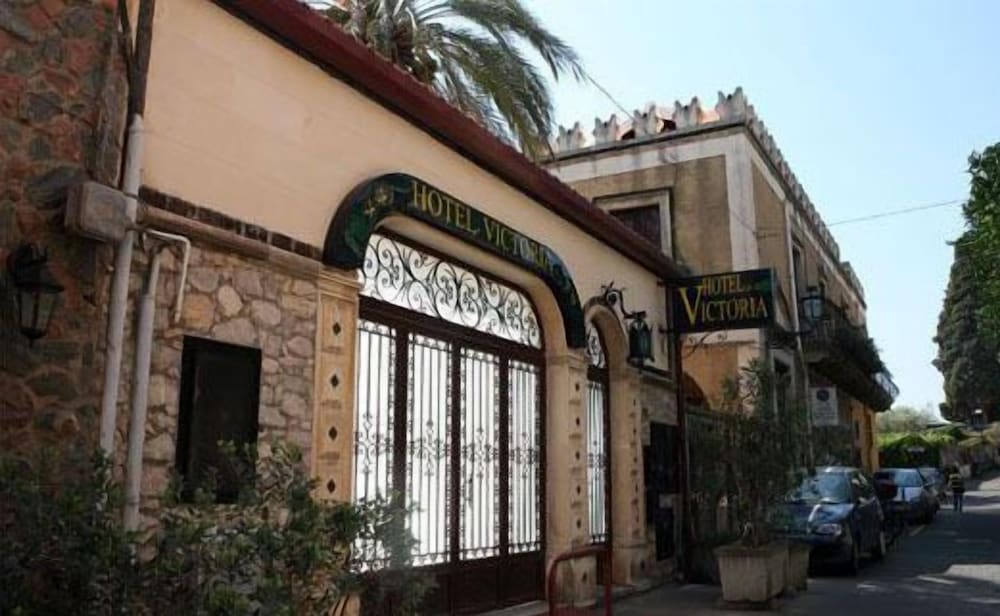 Фото Hotel Victoria