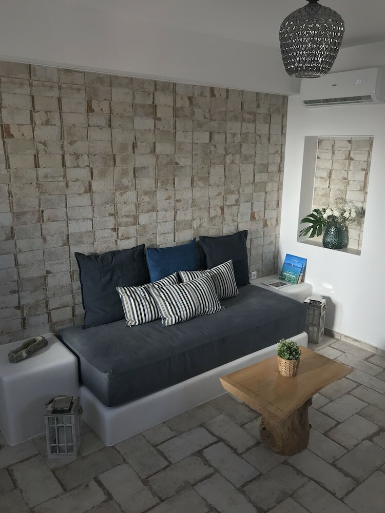 Фото Elia Residences Santorini