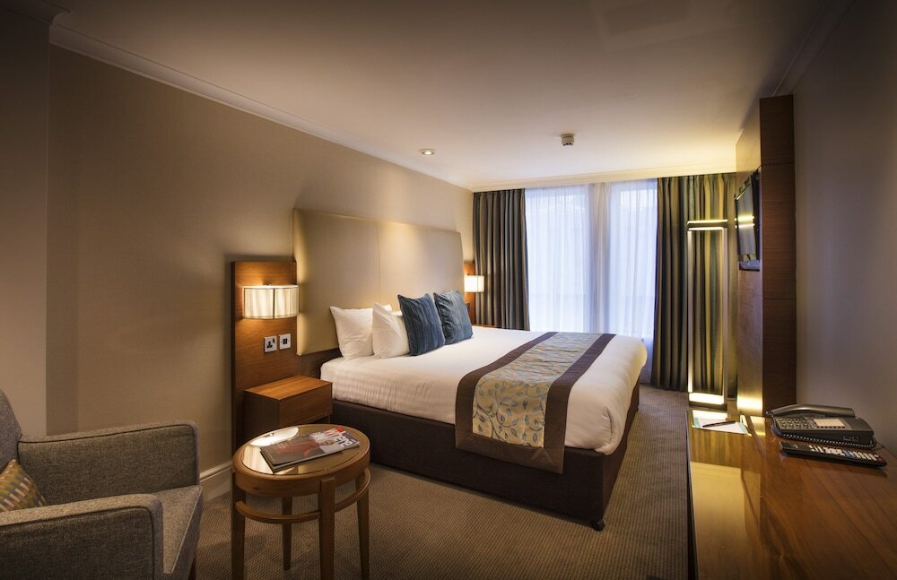 Фото Thistle Trafalgar Square Hotel