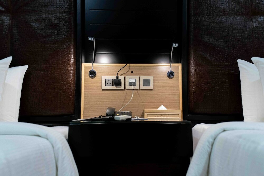 Фото Alphaplus Apartments