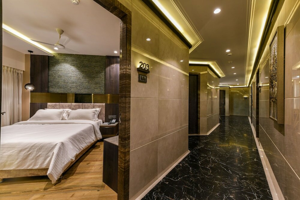 Фото Hotel Orient Regency