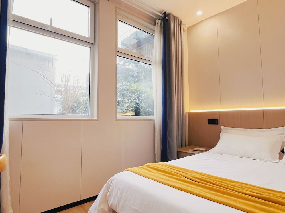 Фото Once Artistic Inn