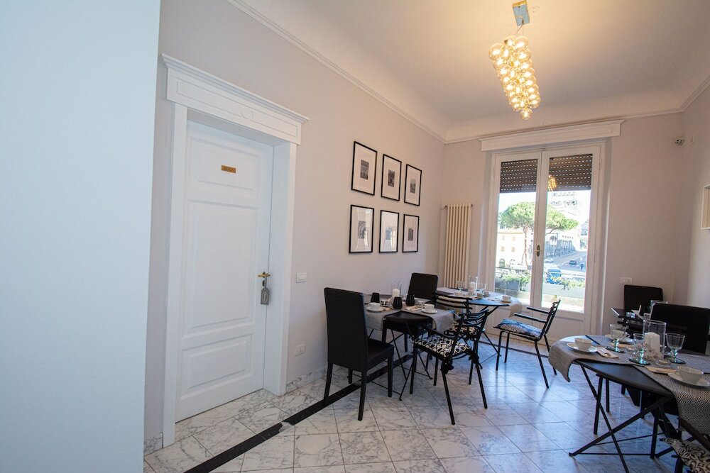 Фото Compasso Suites