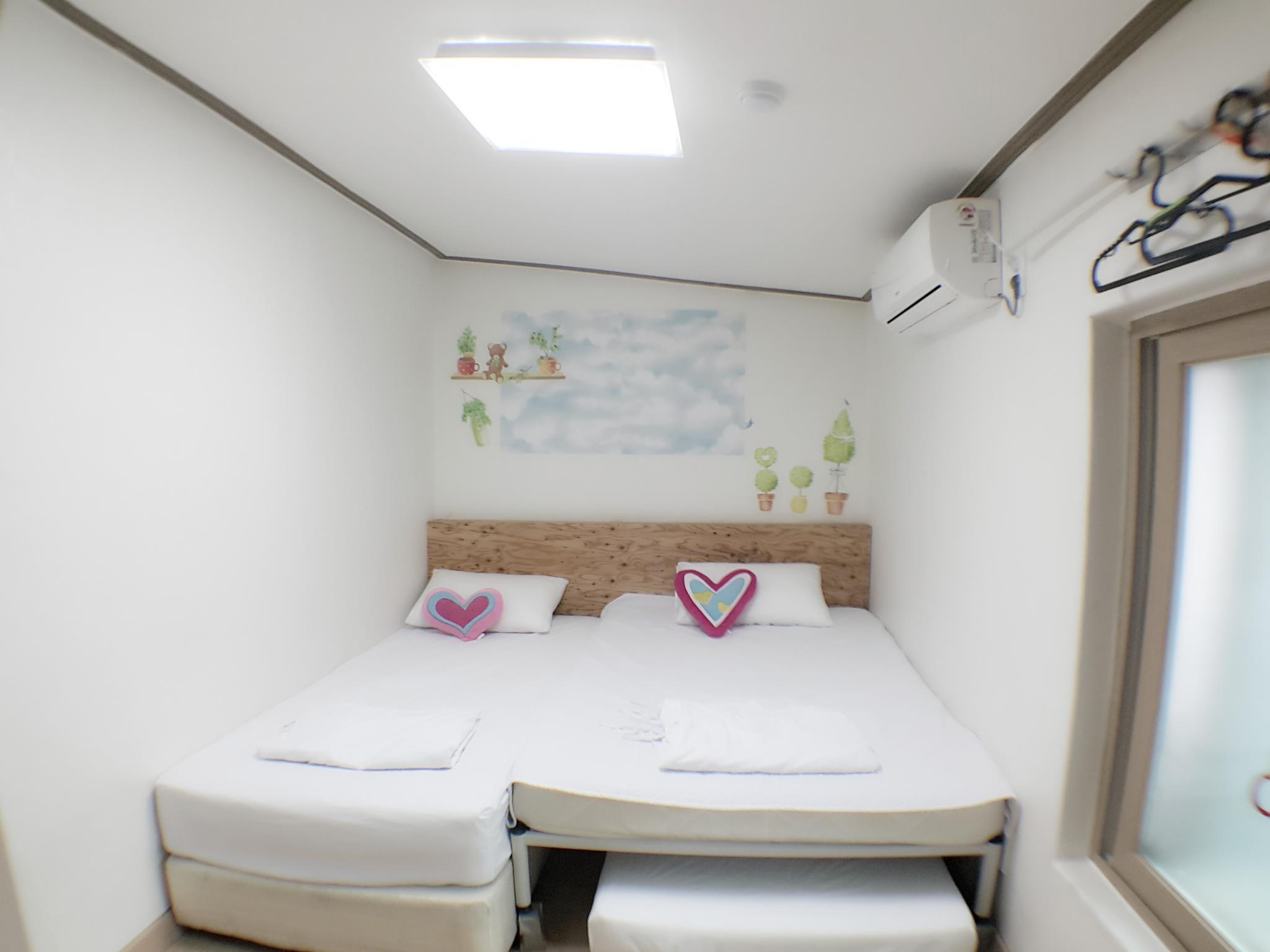 Фото Guest House Myeongdong