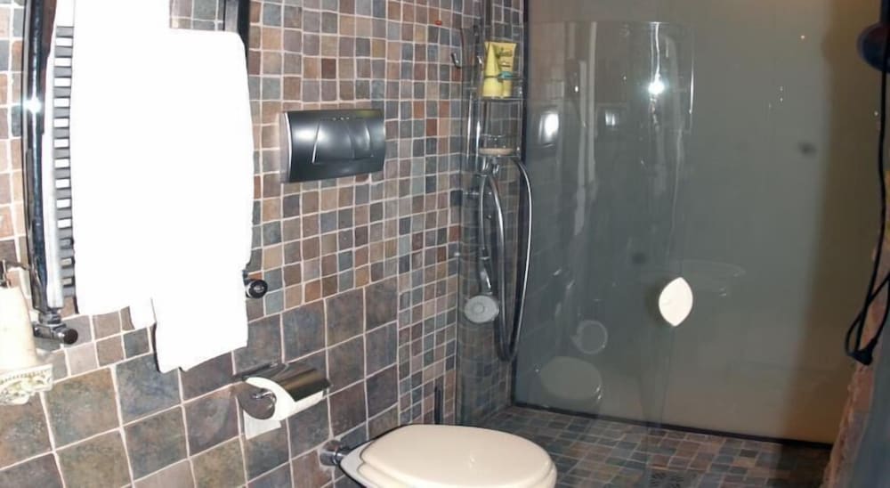 Фото Hospitales del Pellegrino Trastevere