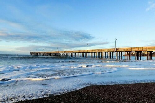 Внешний вид отеля Cayucos Beach Inn в Каюкосе, фото 3