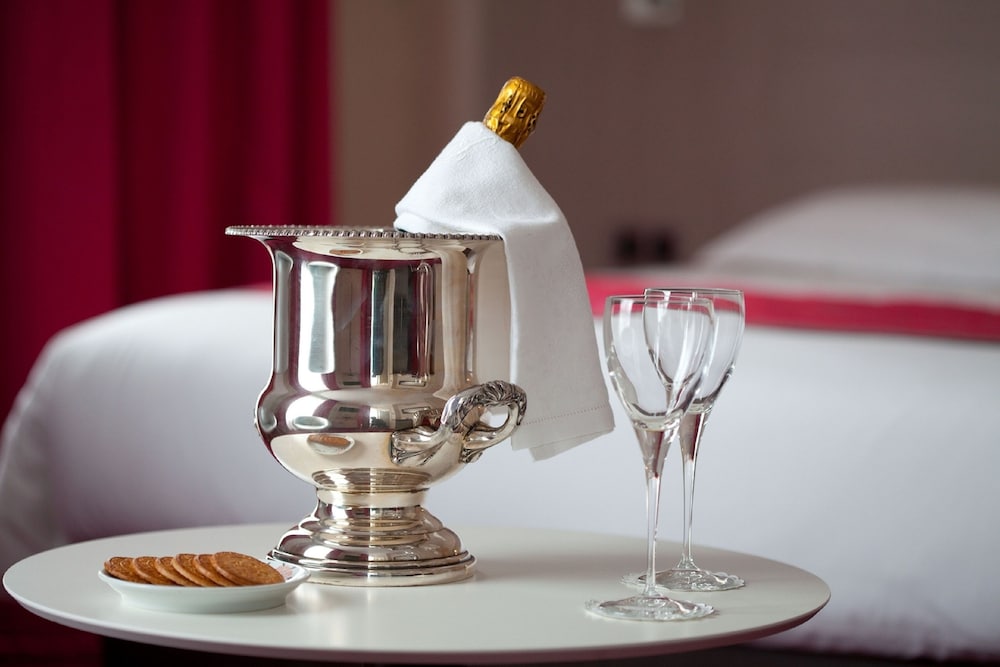 Фото Hôtel de Sévigné